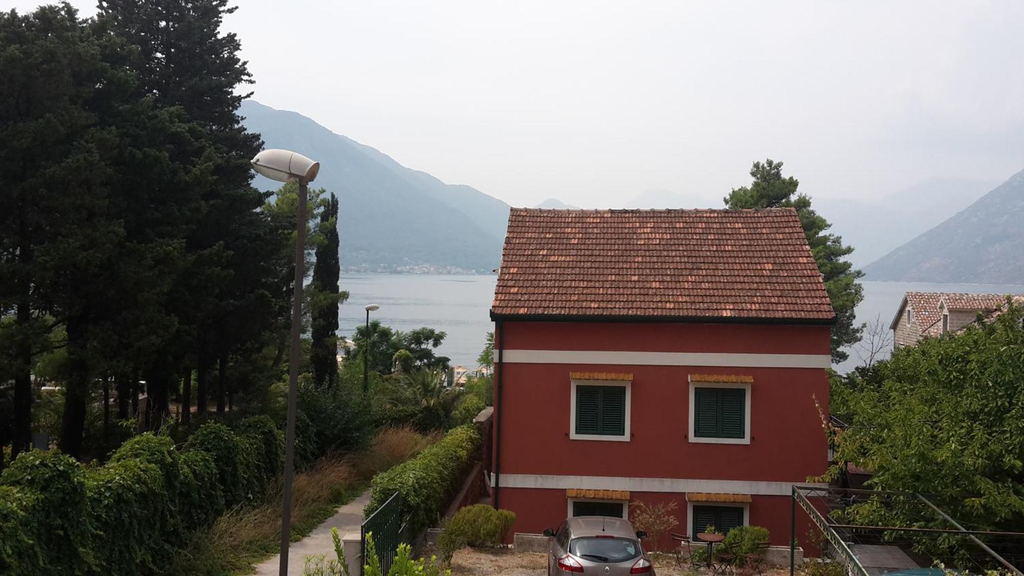 Bocche Di Cattaro Apartments Phòng bức ảnh